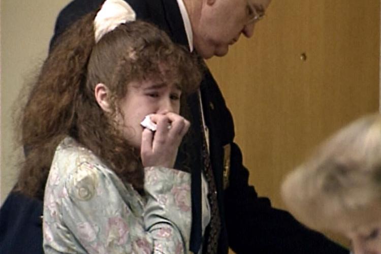 Court halts execution of Christa Gail Pike in Tennessee for a murder ...