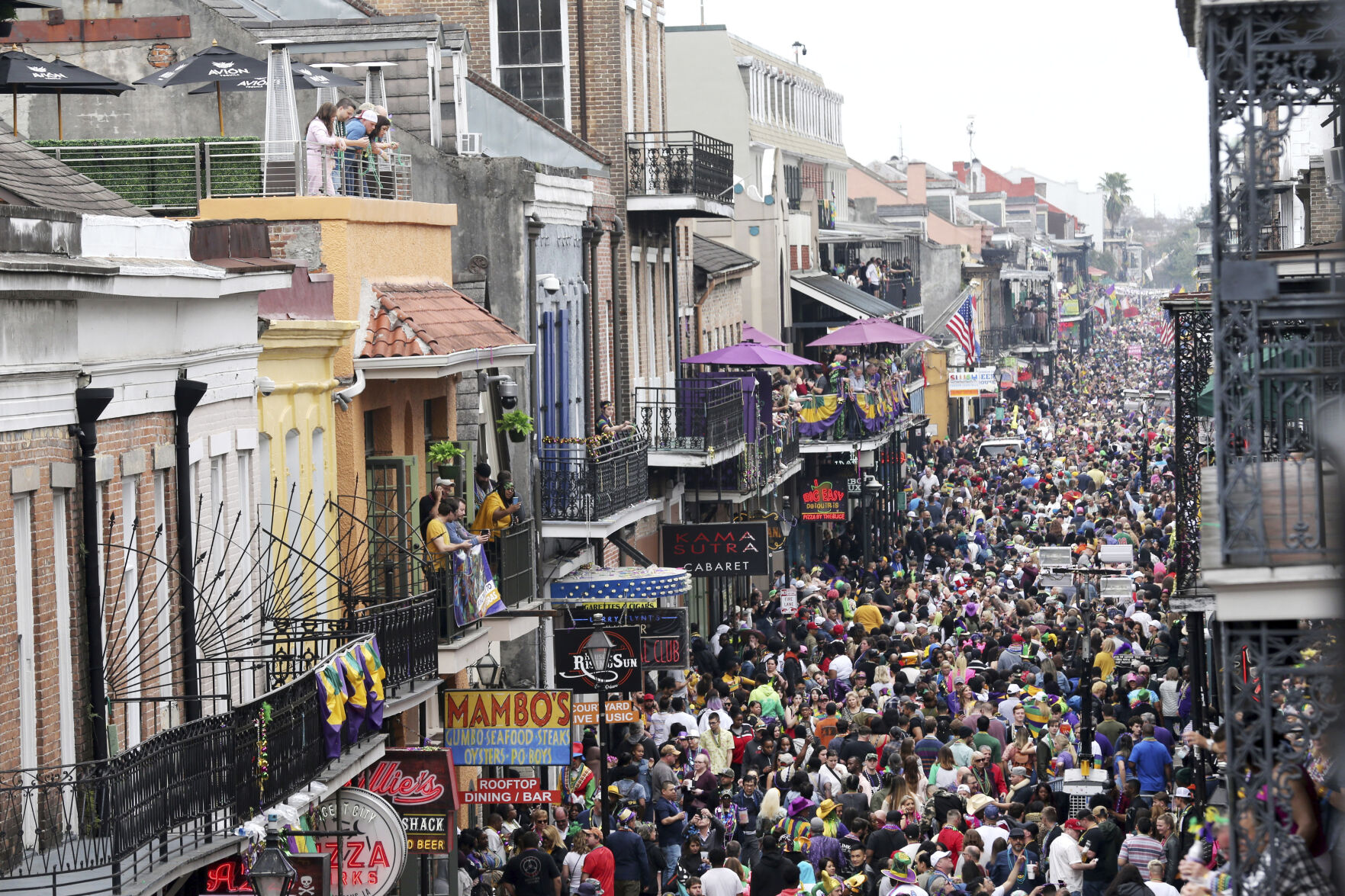 when does mardi gras start 2025 new orleans