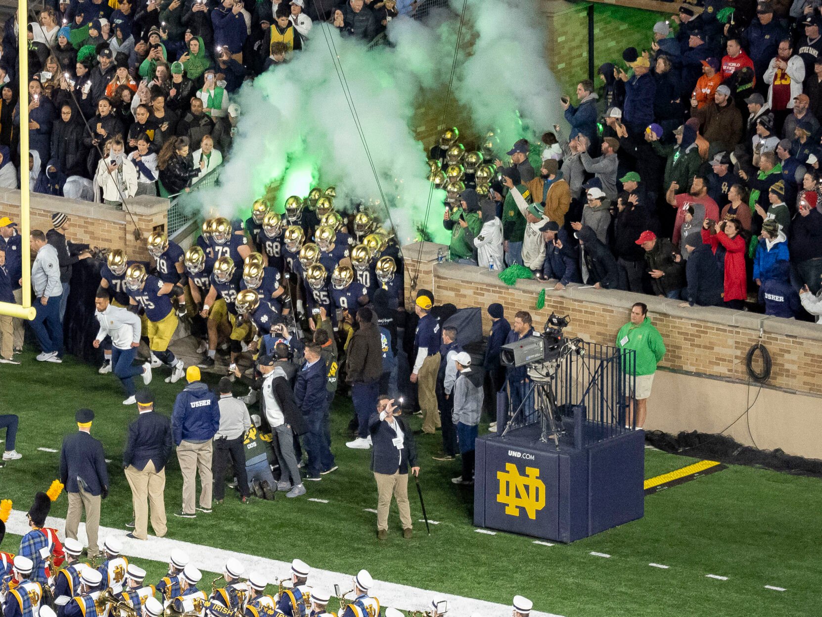 NOTRE DAME FOOTBALL: Irish Sign Top-10 Class Despite Big-time Flips ...