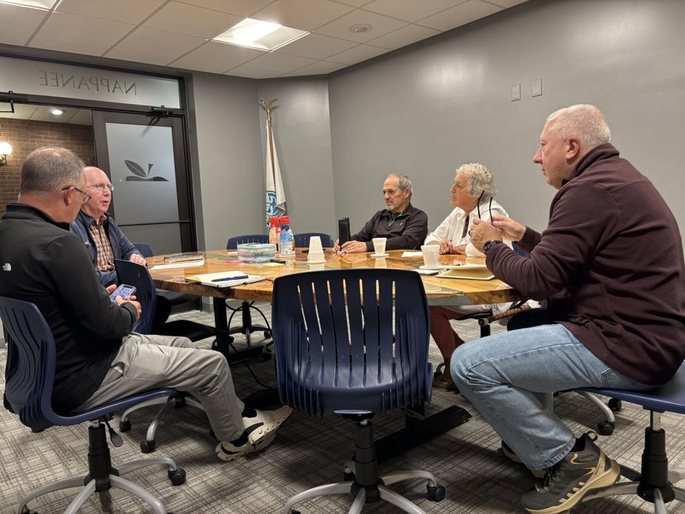 City and business leaders meet weekly to pray for the city
