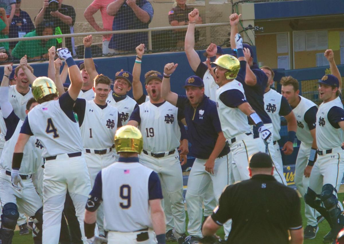 NOTRE DAME BASEBALL No. 10 Irish rout CMU for first regional title