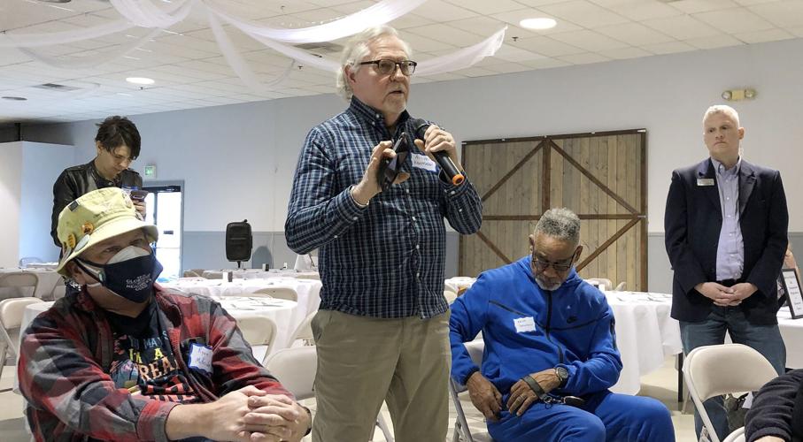 State, local Democrats make jobs tours stop in Nappanee News