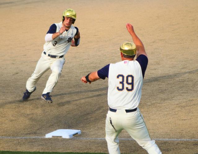 NOTRE DAME BASEBALL No. 10 Irish rout CMU for first regional title