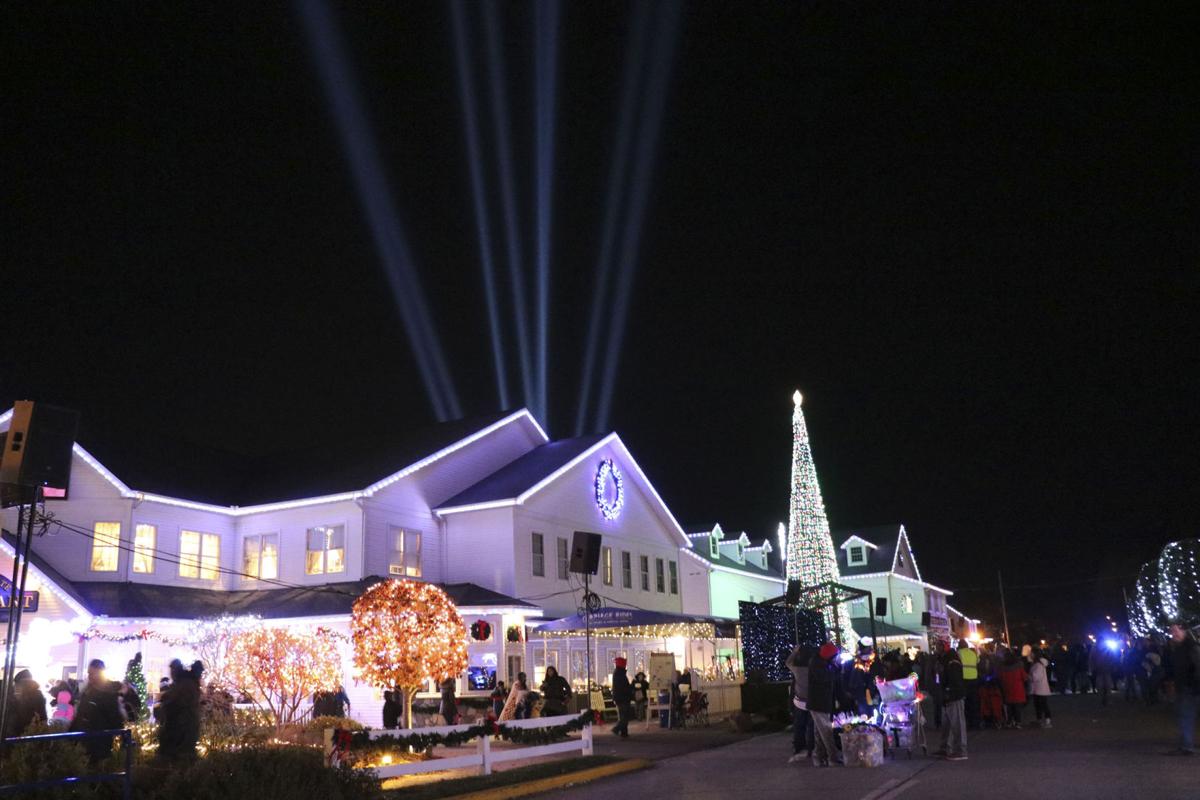 Slideshow: Shipshewana Light Parade | Multimedia | Goshennews.com