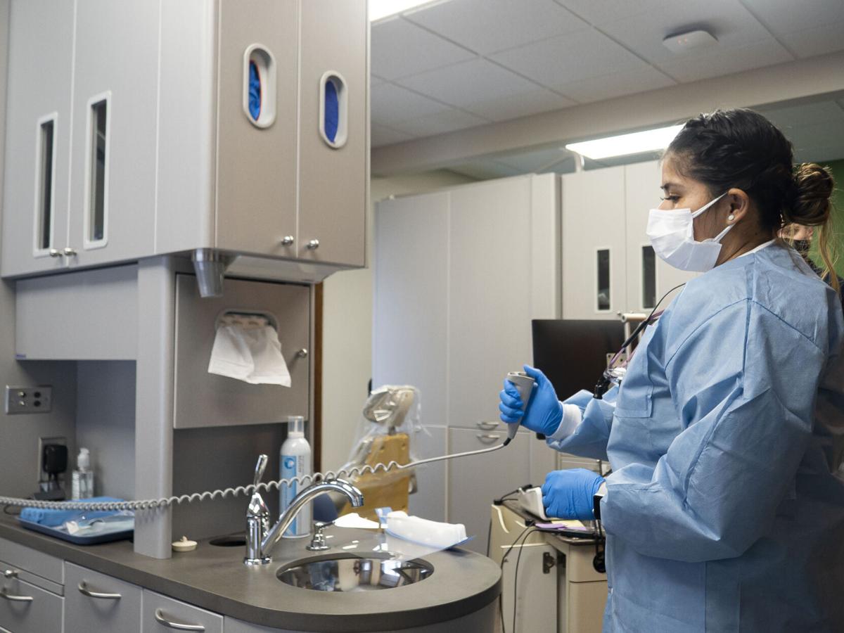 Maple City Health Care Center opens new dental program