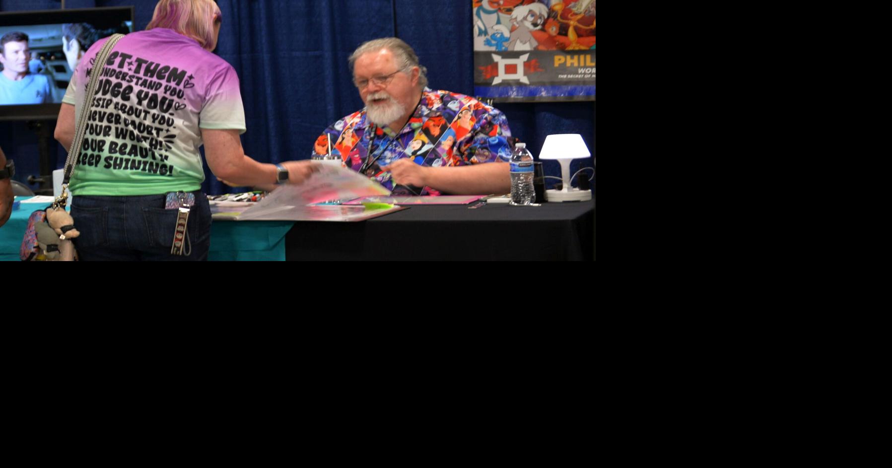 Hall of Heroes continues to bring crowd for weekend of comics, cosplay