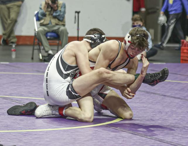 PREP WRESTLING PREVIEW: Carroll, Koltookian, Lone among area's top