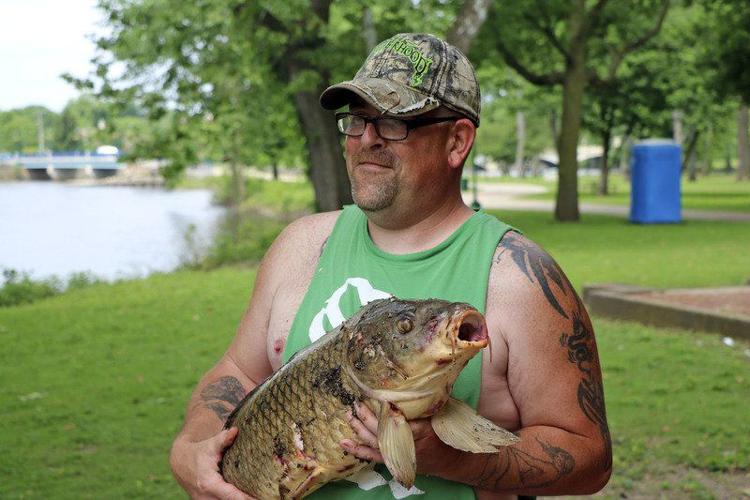 Festival reels fishing enthusiasts into downtown Elkhart | Local News ...