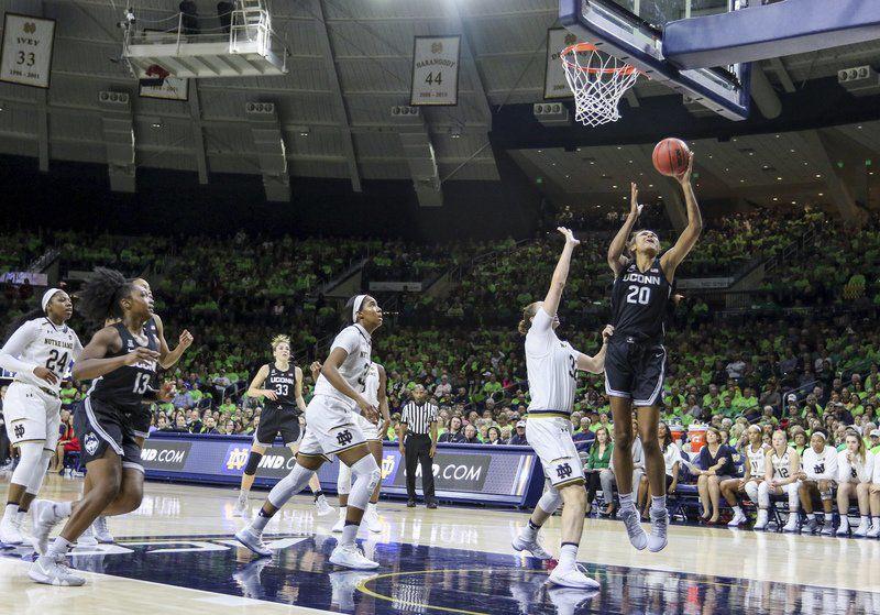 Notre Dame Women S Basketball No 1 Irish Clipped By No 2