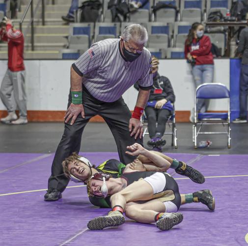 PREP WRESTLING PREVIEW: Carroll, Koltookian, Lone among area's top