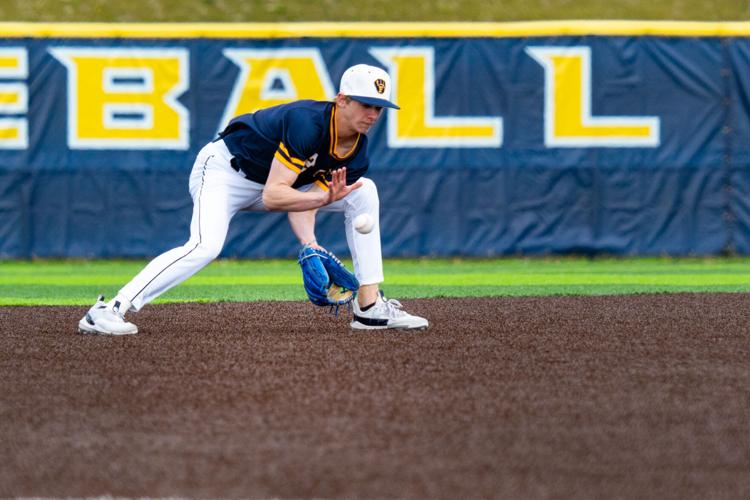 PREP BASEBALL: Late Fairfield rally comes up short in 10-8 loss to ...