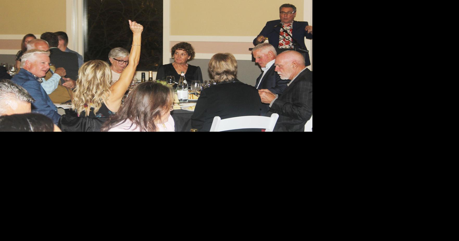 Effervescence Gala raises money for Goshen Theater, local arts News