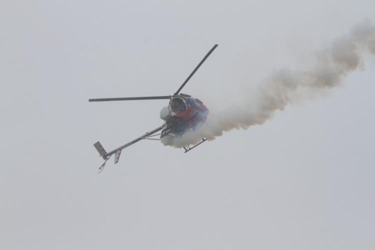 Slideshow Rotors and Ribs helicopter fly in Multimedia