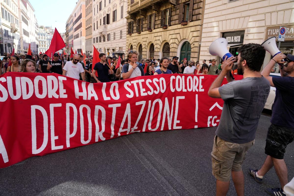 Italy Pro-Migrants Rally | National News | goshennews.com