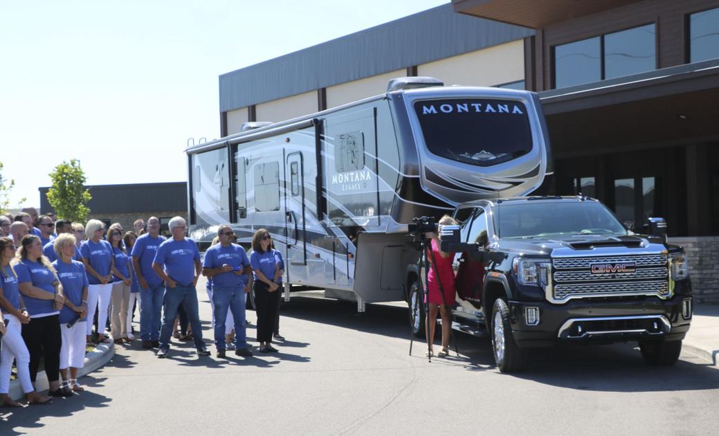 Keystone Rv Celebrates 1 Millionth Unit Local News Goshennews Com