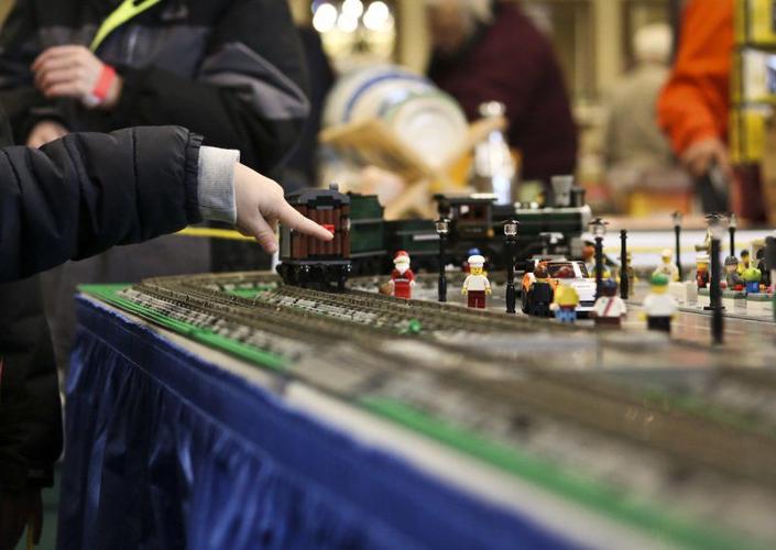 Middlebury train show a hit Local News