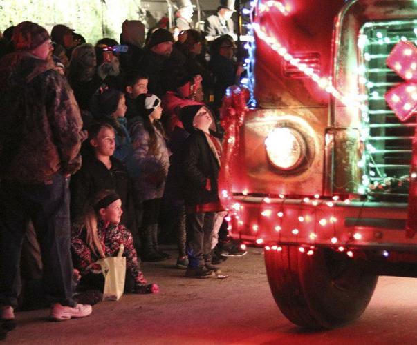 Shipshewana Light Parade sets town aglow Local News