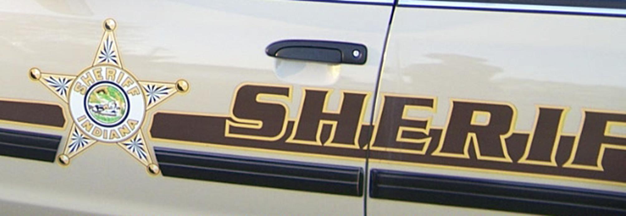 LaGrange County deputy, two others injured in crash News