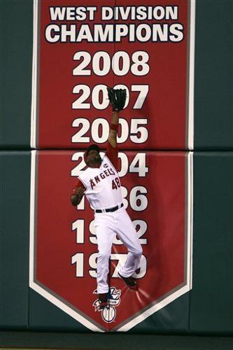 Red Sox beat Mariners 9-4 to snap 4-game skid