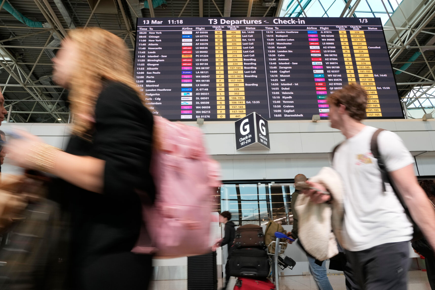 Italy's air traffic cut 50% after network problems as delays spread ...