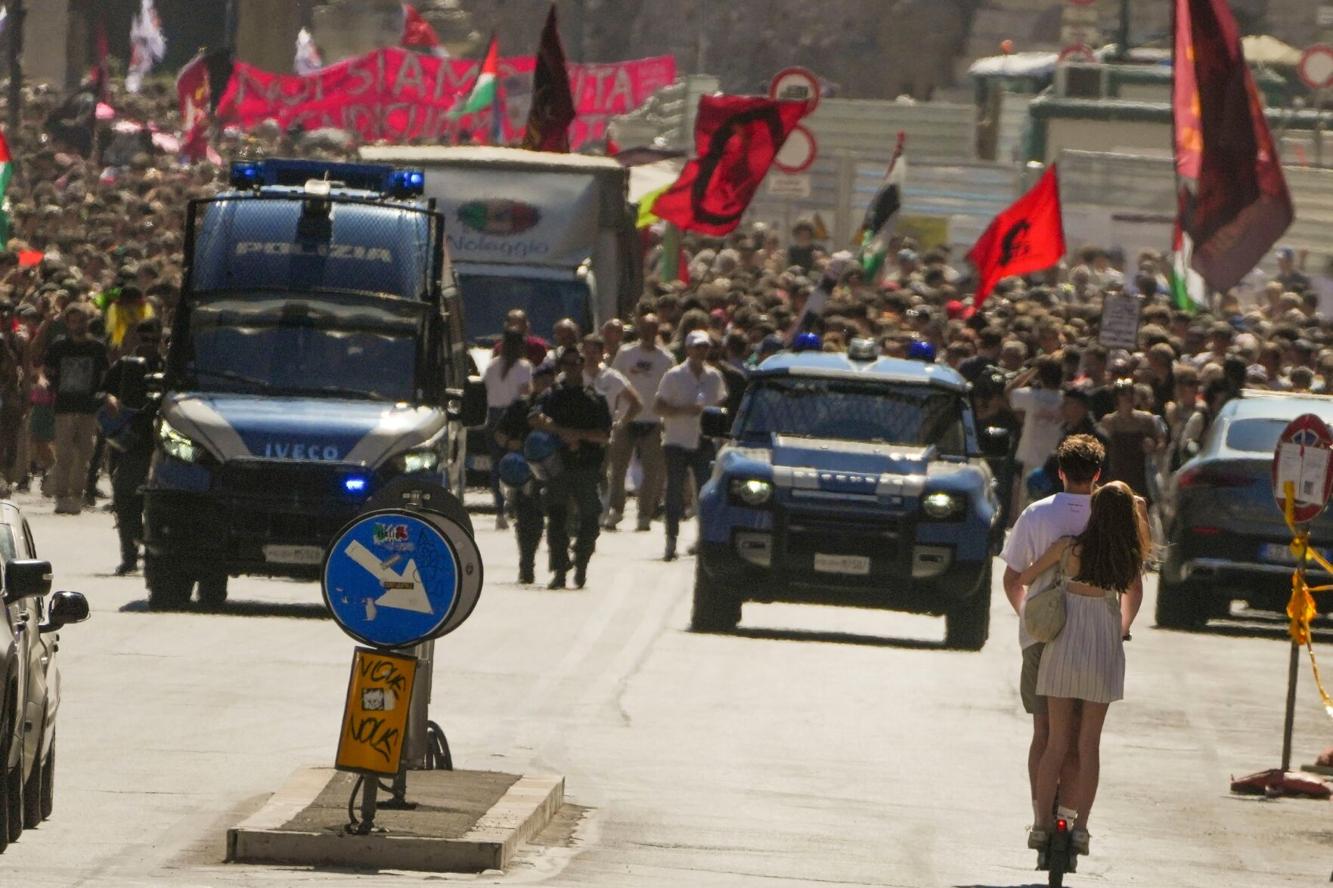 Italy Pro-Migrants Rally | National News | goshennews.com