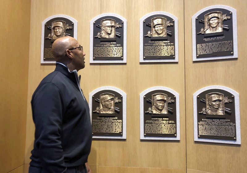 Mussina visits Cooperstown as Hall of Famer