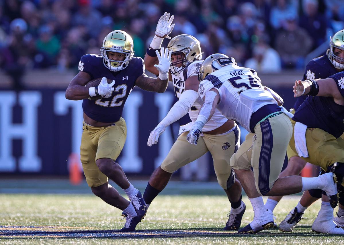 Navy vs Notre Dame - Logan Diggs stiff arm