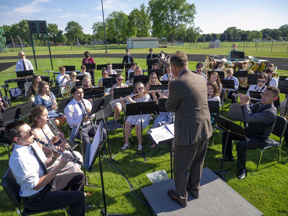20210604-nws-concordgraduationphoto-pic6.JPG
