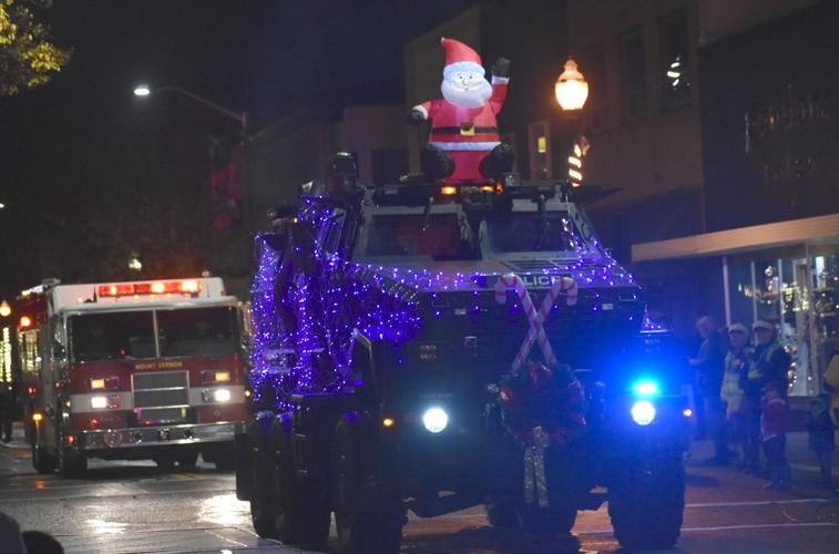 Annual holiday parade held in downtown Mount Vernon Local News