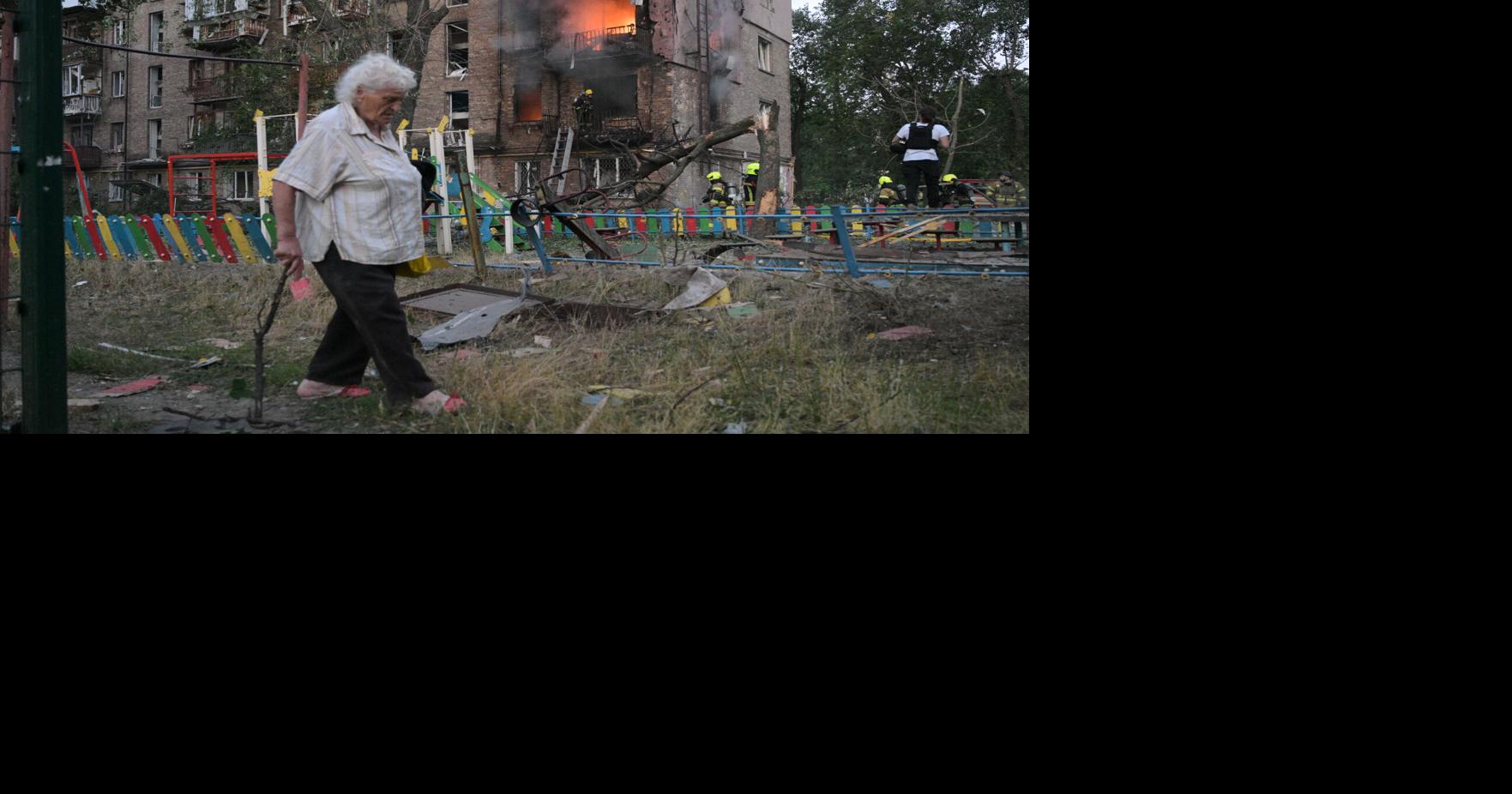 A major Russian attack kills 20 in Kyiv as Ukrainian strikes disrupt Moscow's oil sector