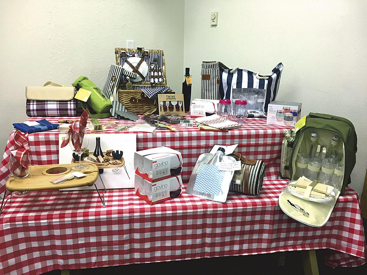 Stanwood Storage Dandk Organizer