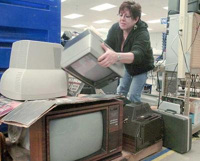You Can Now Recycle Electronic Waste For Free Goskagit Com