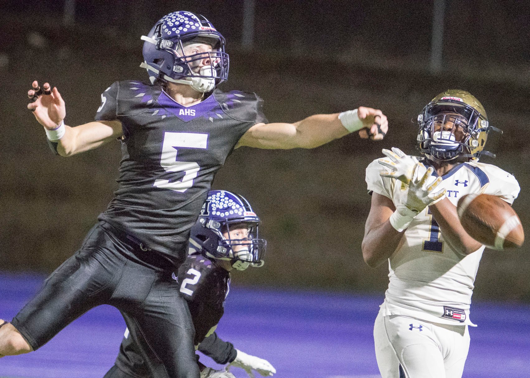 Friday's Prep Roundup: Anacortes Wraps Up Football Season With Win Over ...