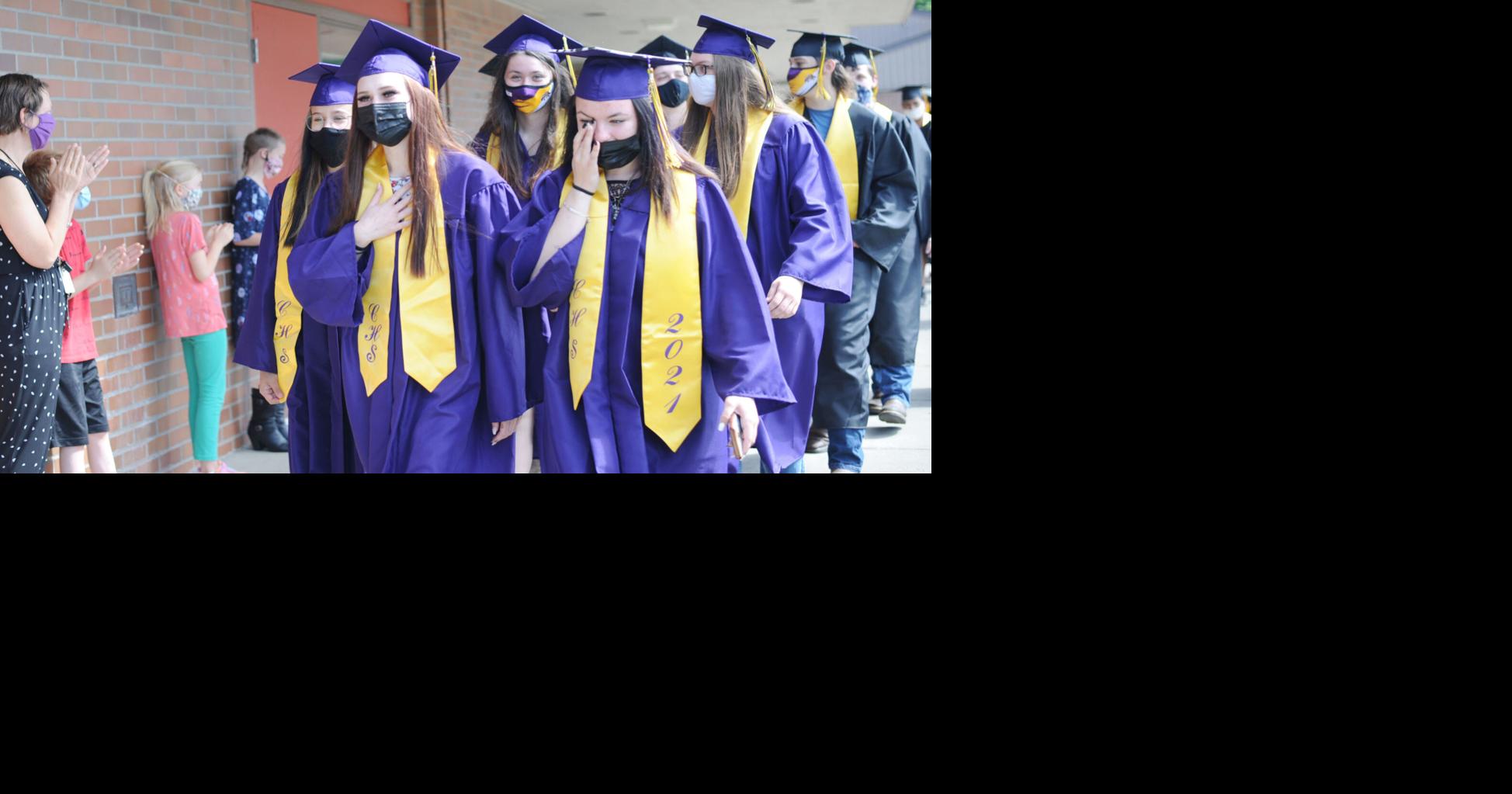 Concrete High School seniors prepare to graduate Education