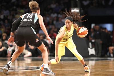 Storm Top Liberty In Game At Barclays Center Goskagit Com