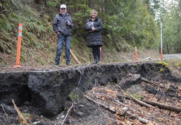 Lake Cavanaugh residents left with no solution to closed road Local