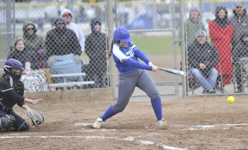 Photos SedroWoolley vs. Anacortes softball Gallery