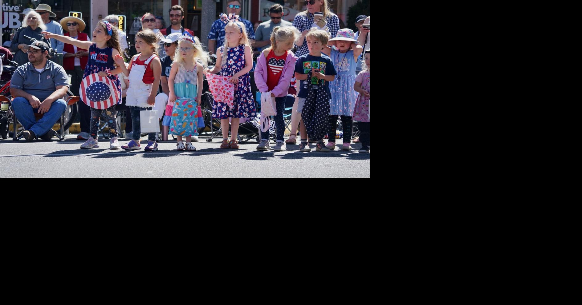 Anacortes bans Fourth of July paraders from tossing candy, other objects