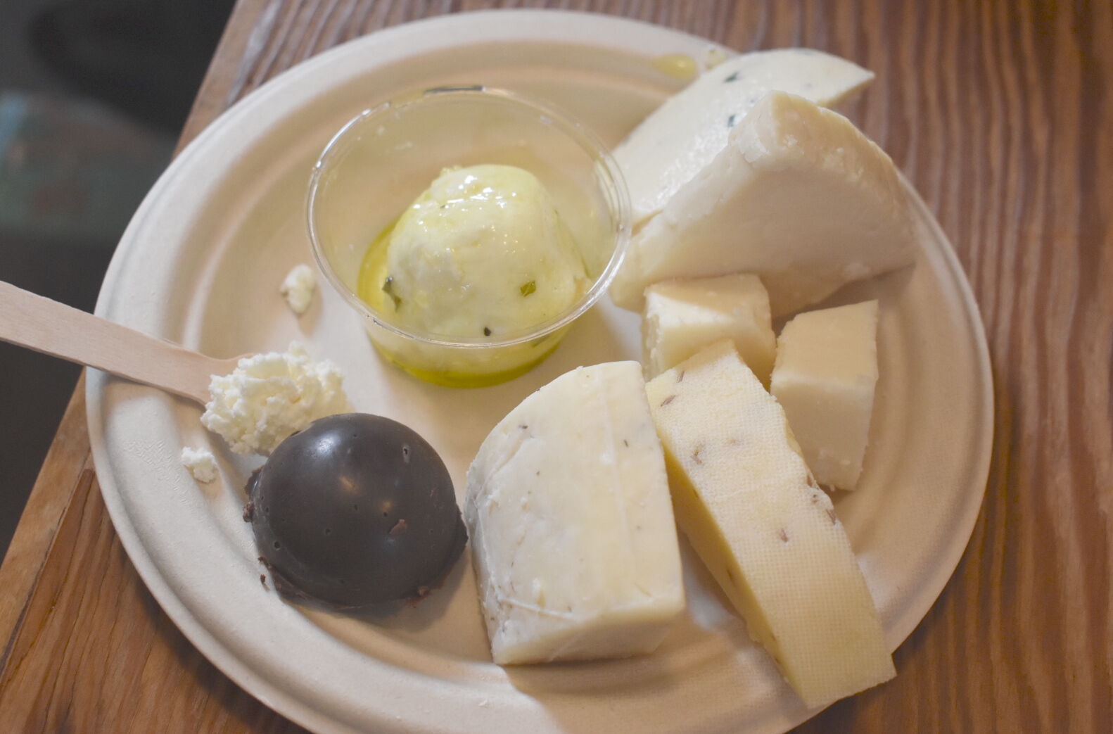 Cheese Lovers Learn About Local Cheesemakers | Growskagit | Goskagit.com