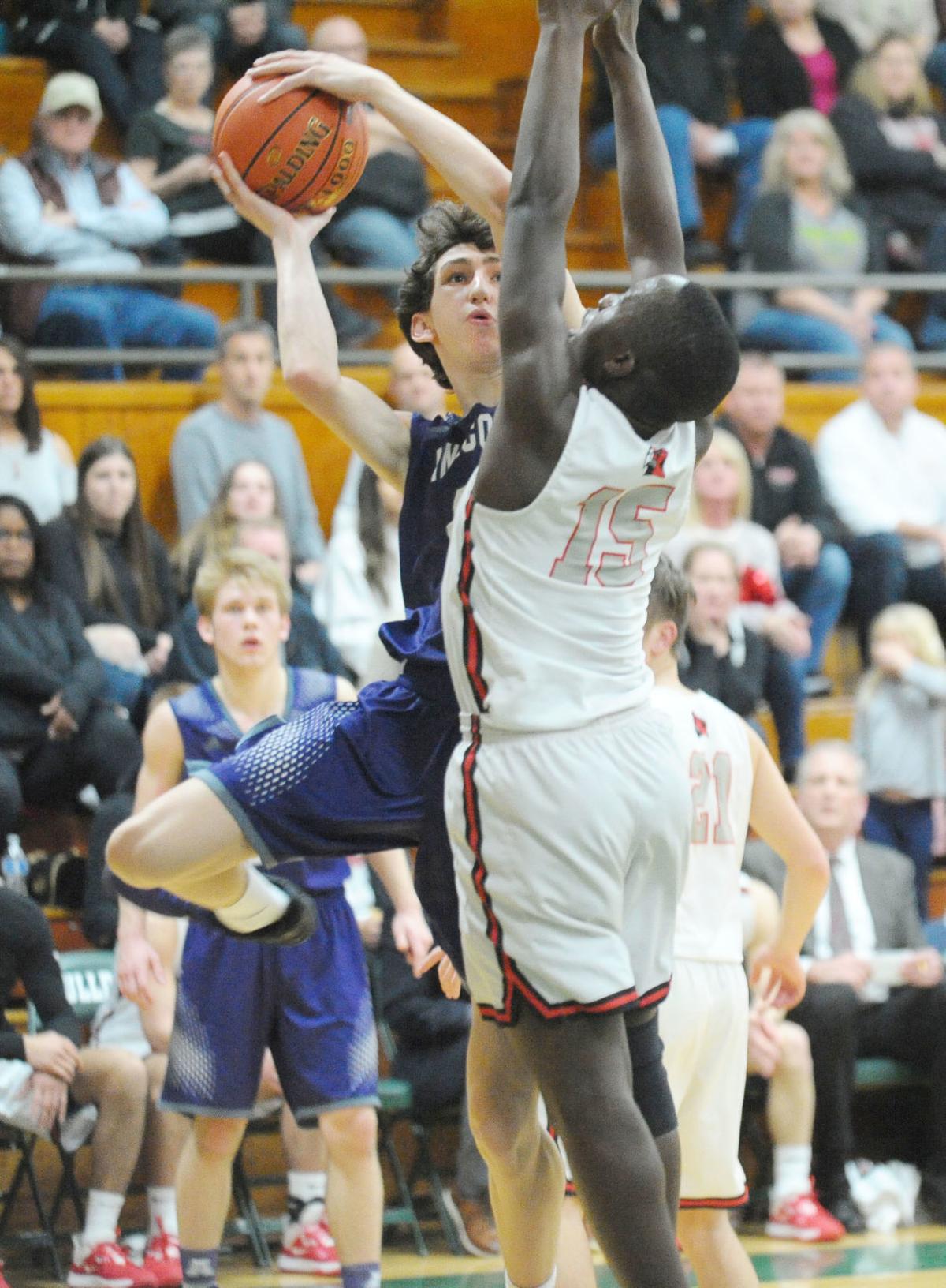 Prep Basketball Mountlake Terrace Ends Season For Anacortes Boys