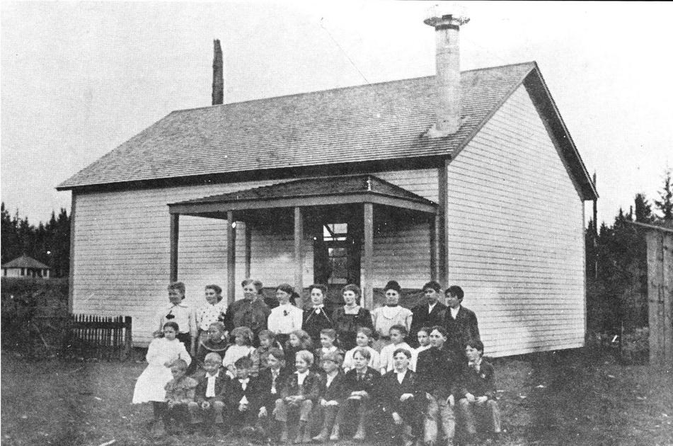 News Files Village and Pleasant Hill schools closed in 1938 News