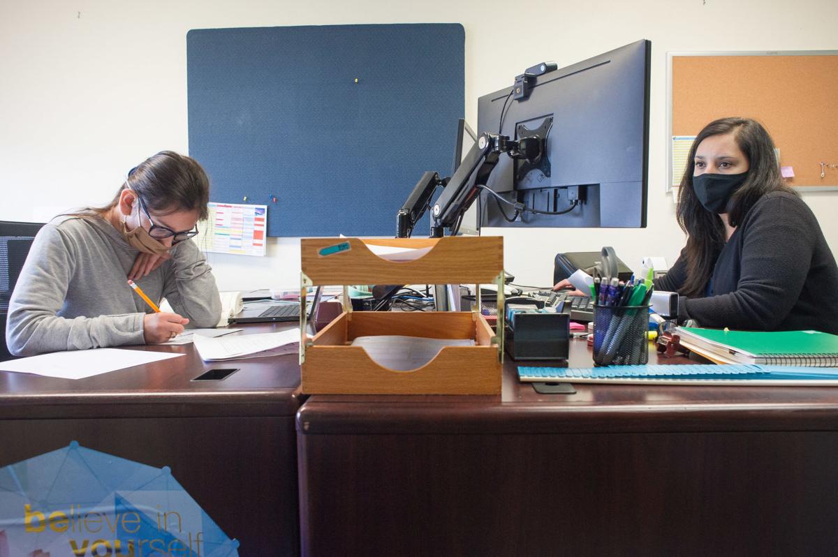 Pressures Build On Parents Juggling Jobs Virtual Learning Local News Goskagit Com