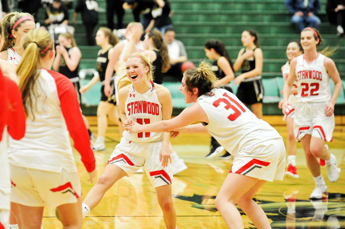 Photo Gallery Girls Basketball Stanwood Vs Lynnwood 2 24 18