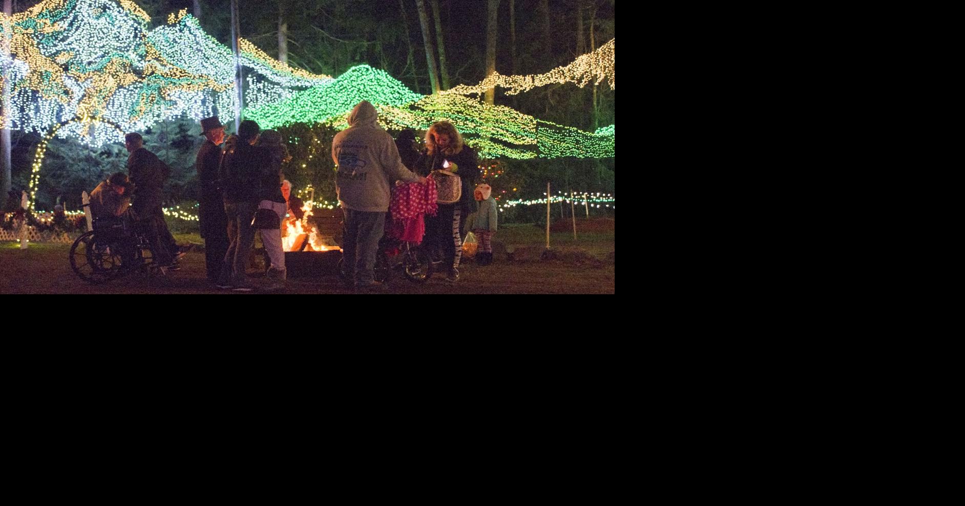 Lights of Christmas help put annual Stanwood festival on ‘hallmark