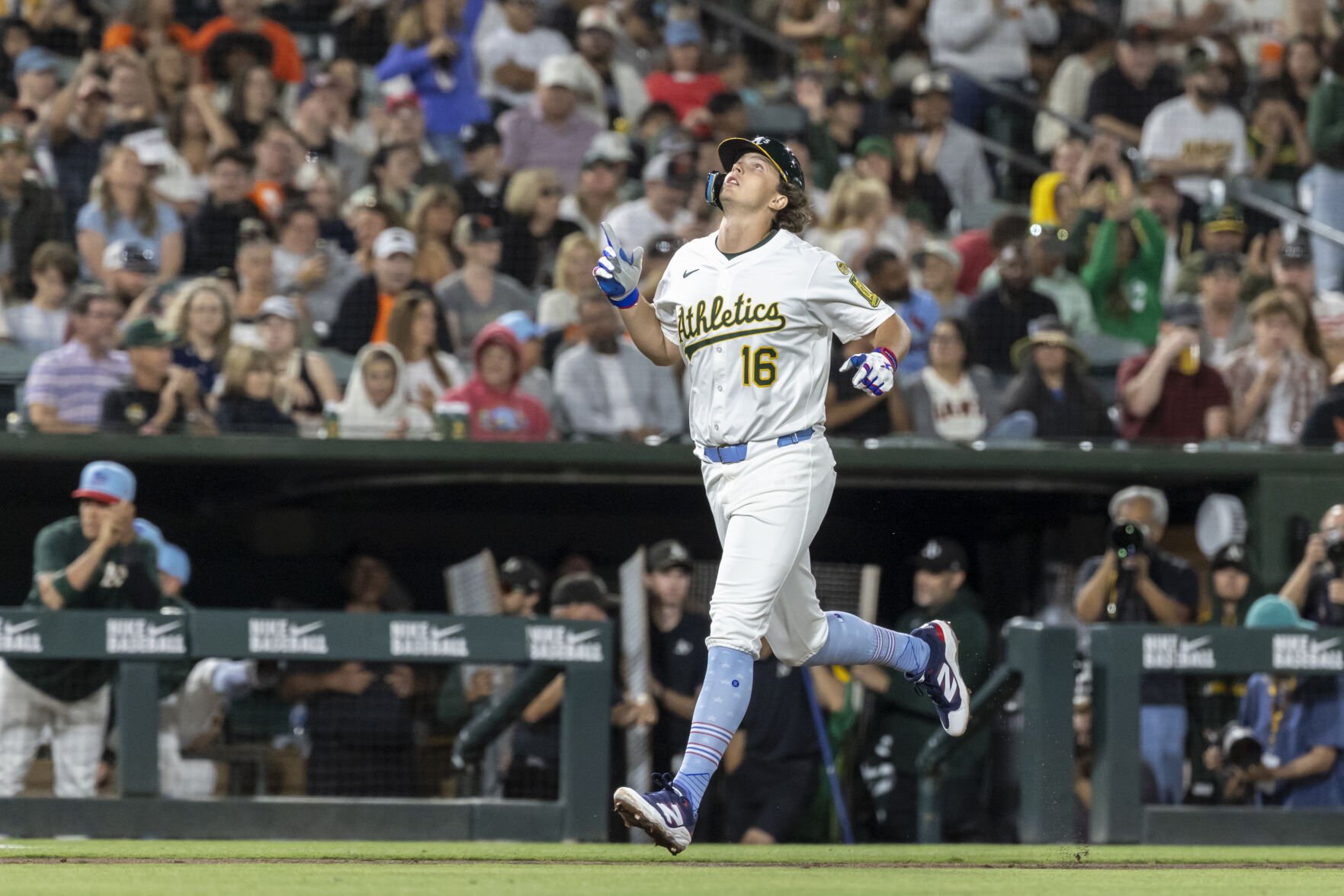 趣味・スポーツ・実用 Baseball record at 2022 Athletics cruise past Giants 11-2 with six scoreless innings