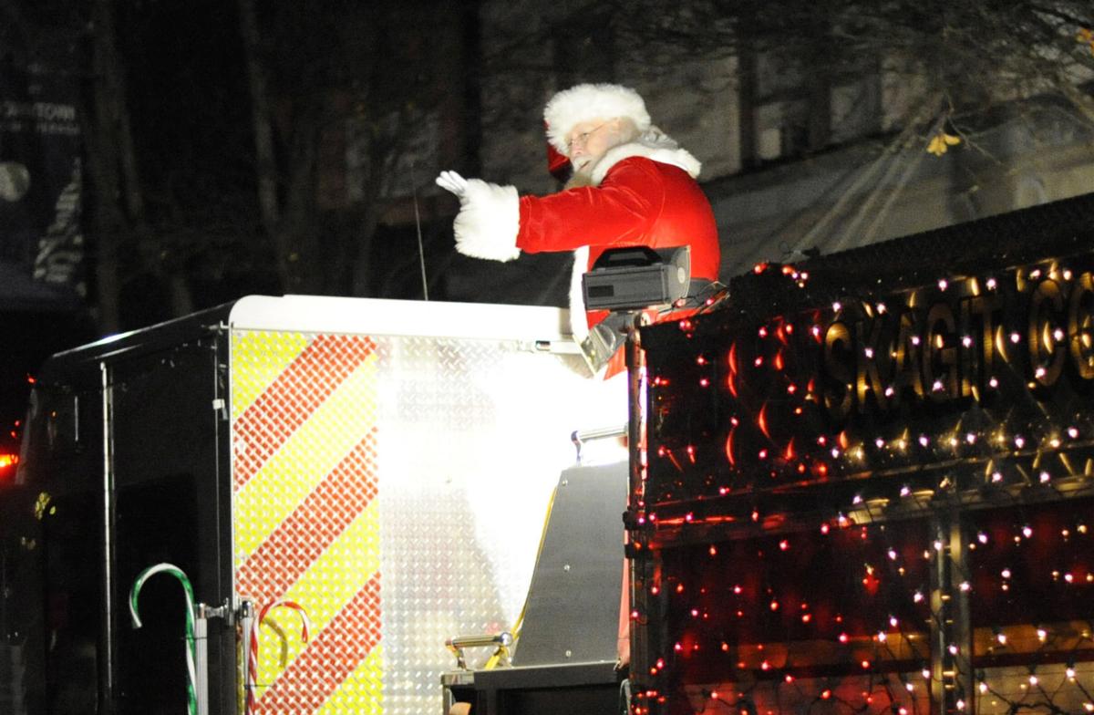 Mt Vernon Tx Christmas Parade 2022 Parade Kicks Off The Holidays In Downtown Mount Vernon | Local News |  Goskagit.com