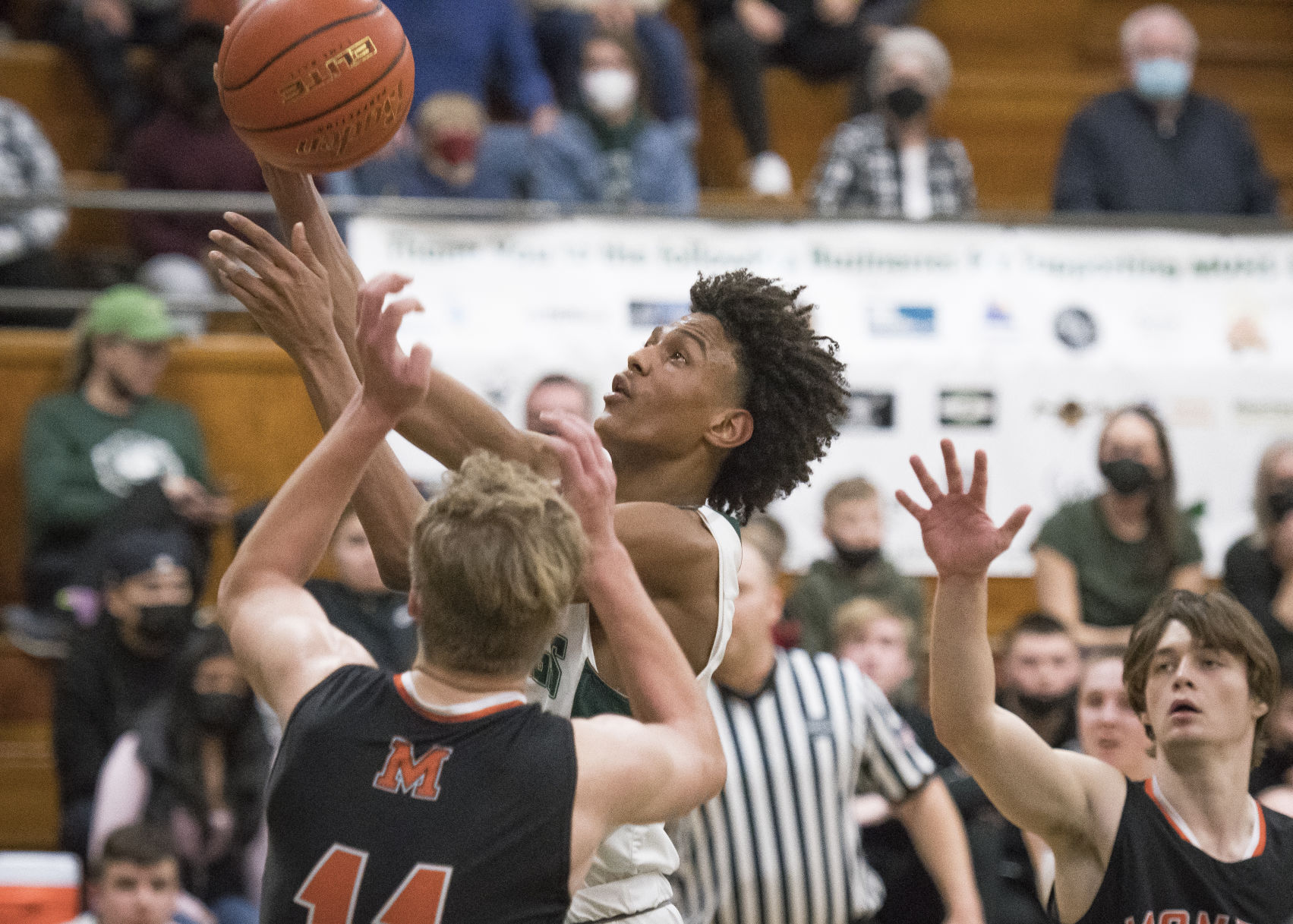 Thursday's Prep Roundup: Mount Vernon Boys Keep Season Alive | Local ...