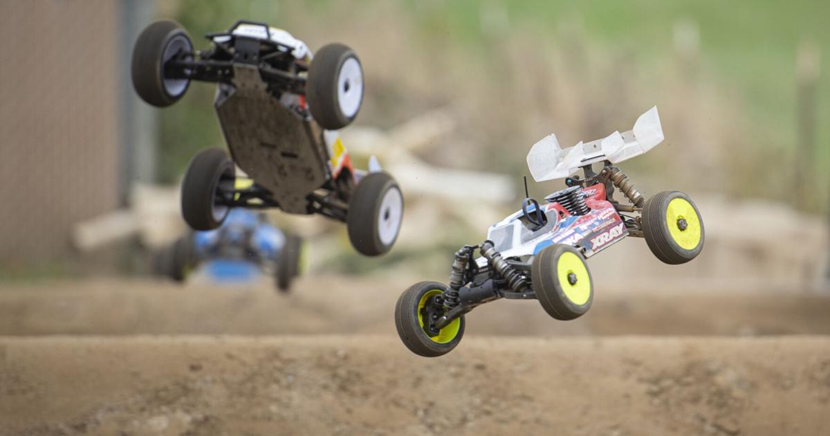 Mol Control Cars Racing Racers of radio-controlled cars get together for competition | Sport ...