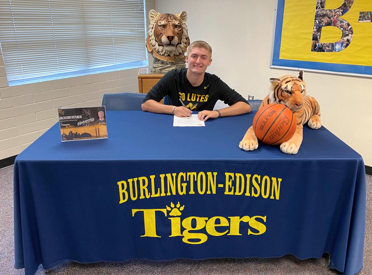 Burlington Edison S Reisner To Play For Plu Sports Goskagit Com