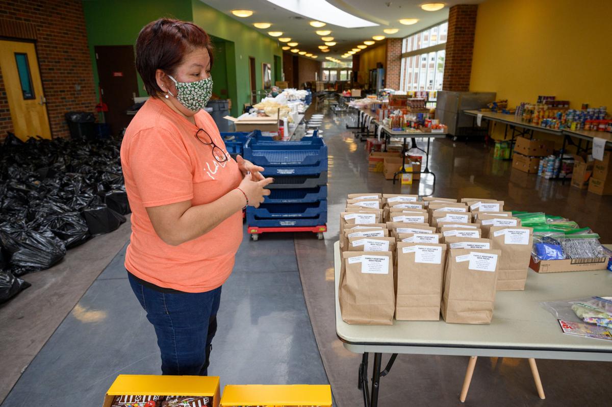 Mount Vernon High School Food Pantry Open For Business Coronavirus Goskagit Com